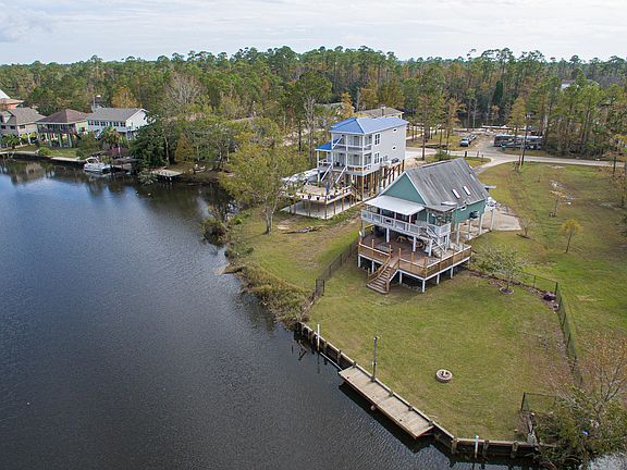 2nd image of 10352 Riverroad Dr