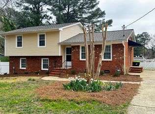 808 Knollwood Dr, Apex, NC 27502