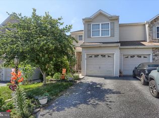 10 Fargreen Ct, Etters, PA 17319