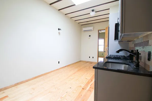 Rented by Urban Pads | media 22