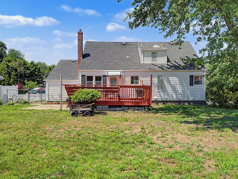 35-10 Lindsay Rd — Photo 44