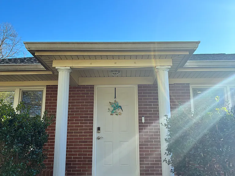 6946 Hickory View Ln — Photo 3