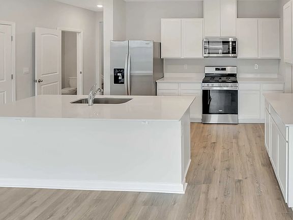 4th image of 5439 Timberwalk Ln