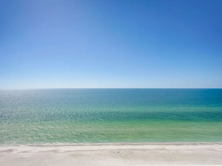 2425 Gulf Of Mexico Dr #14B — Photo 25
