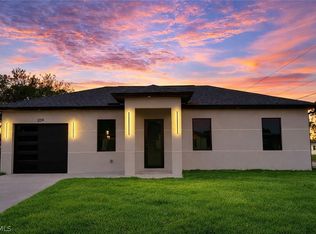 209 Irving Ave N, Lehigh Acres, FL 33971