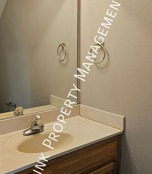1106 Carline Rd — Photo 10
