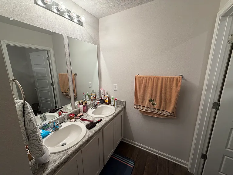 7623 Steeplechase Blvd — Photo 28