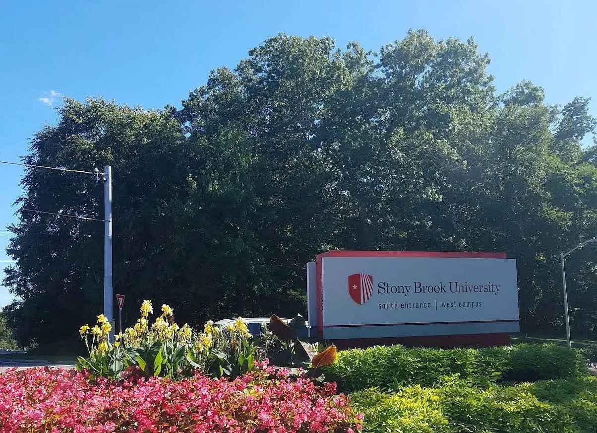 Sycamore Cir, Stony Brook — Photo 1