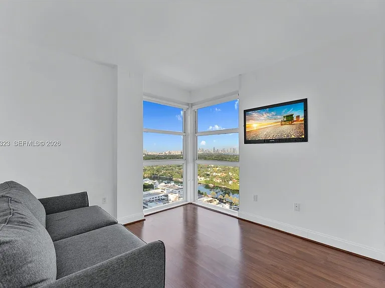 4201 Collins Ave #2301 — Photo 31