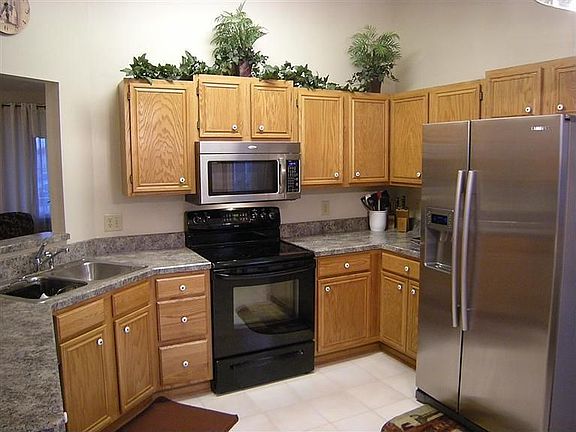2nd image of 10061 Village Tree Ct