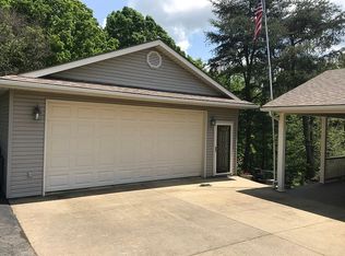 6235 New Haven Rd, New Haven, KY 40051