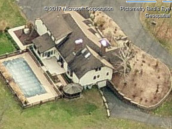 5th image of 26 Pamela Ct