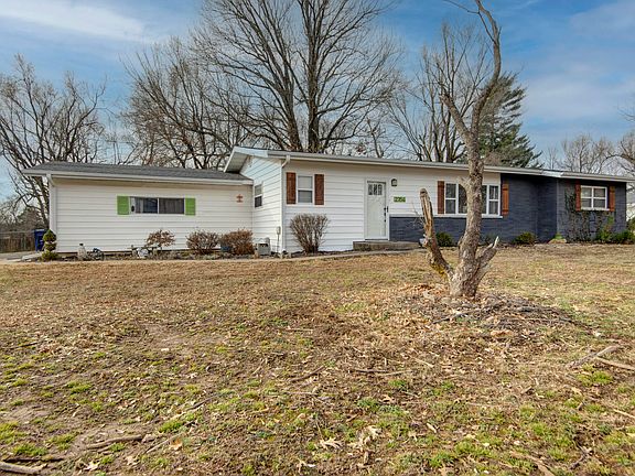 3rd image of 2354 E Farm Road 188