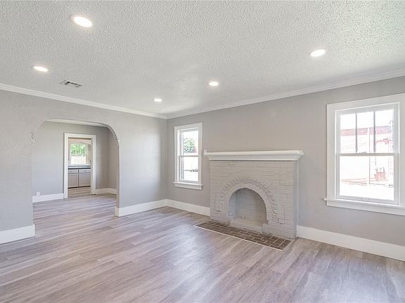 5th image of 2301 N Kelham Ave