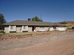 28 S 300 E, Kanab, UT 84741