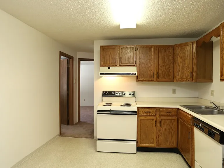 Lees Crossing Apartments — Photo 34