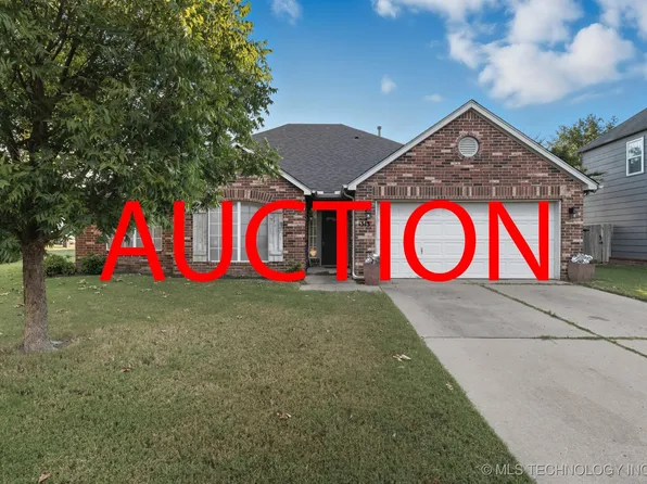 1313 N Hemlock Ave, Broken Arrow, OK 74012