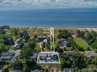441 Ridgeway St, Saint Joseph, MI 49085