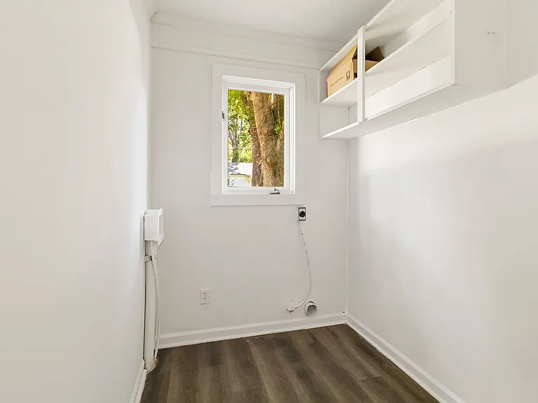 707 Blair St — Photo 12