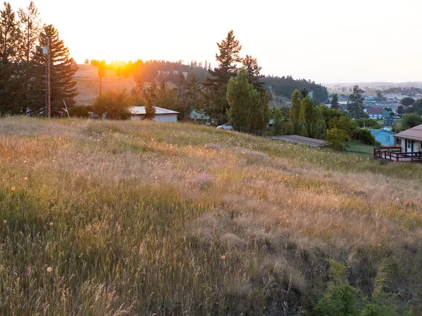 Nhn 4th Ave, Eureka, MT 59917