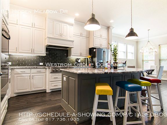 5th image of 580 Hidden Meadow Dr