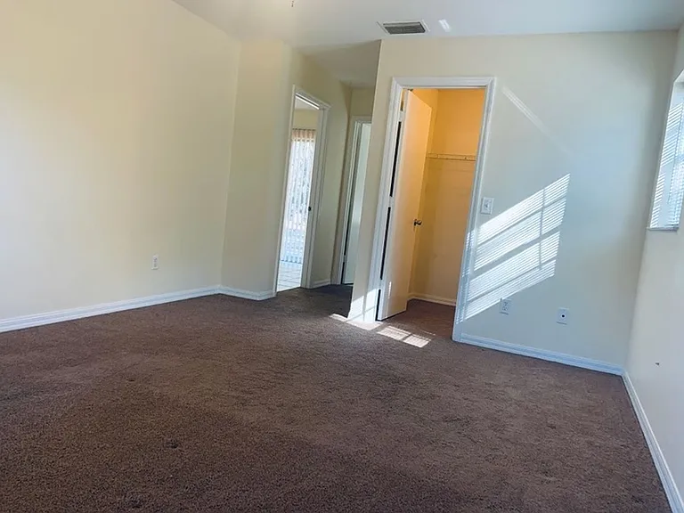 8489 N Sue Marie Point — Photo 6