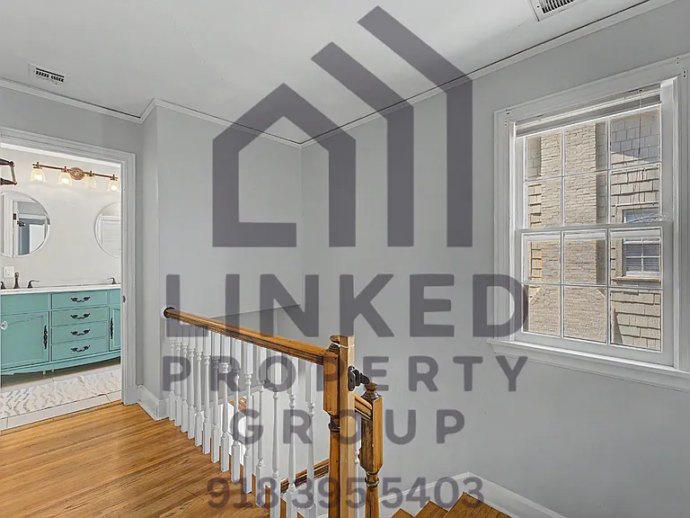 2523 S Cincinnati Ave — Photo 17