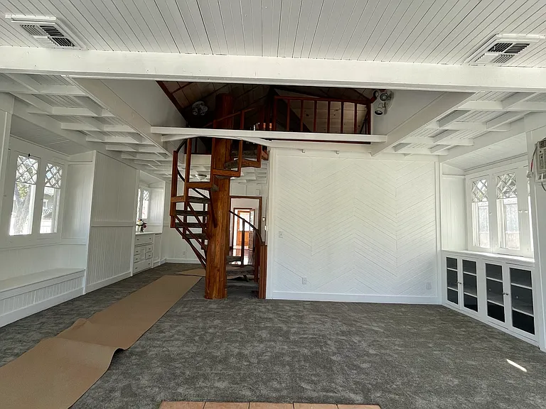 940 E Arrow Hwy — Photo 5