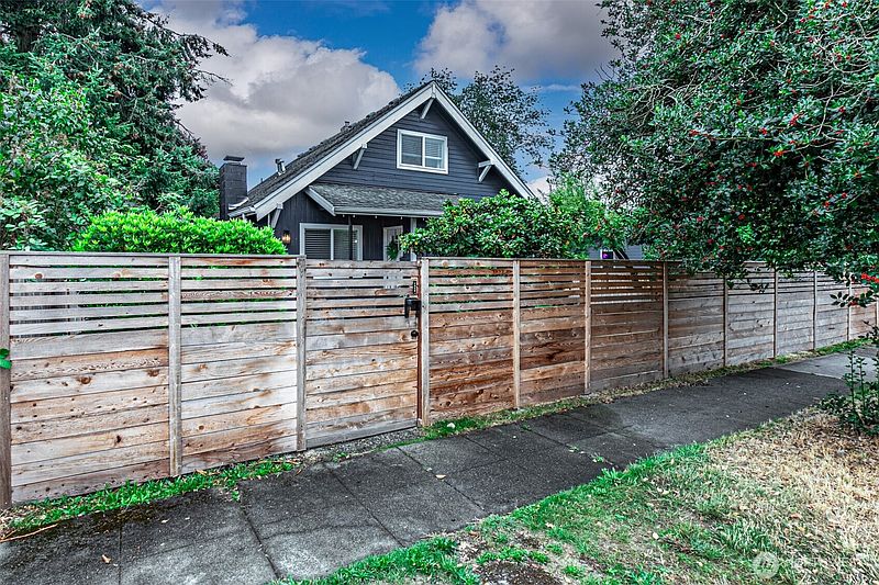 3rd image of 3629 S Asotin Street