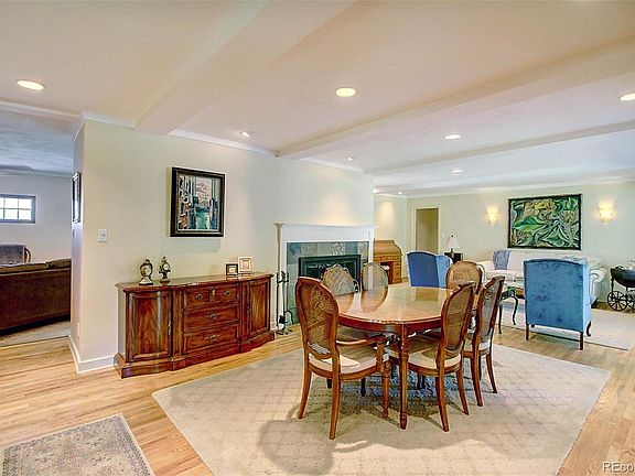 3rd image of 2090 Applewood Dr