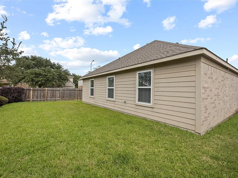 14423 Idylwild Wood Way — Photo 33