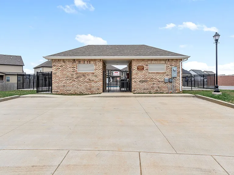 352 Fallow Cir — Photo 30