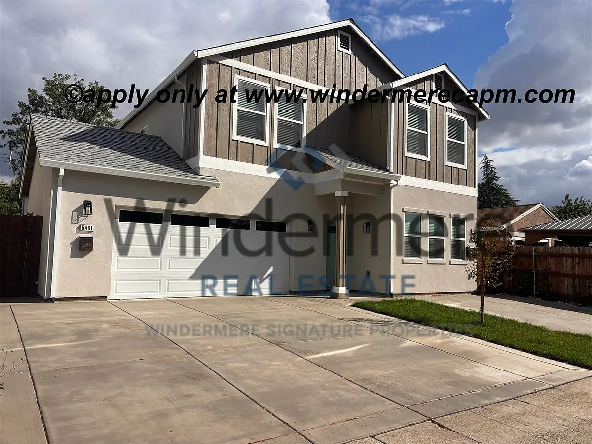 Building Photo - 5461 Bradford Dr