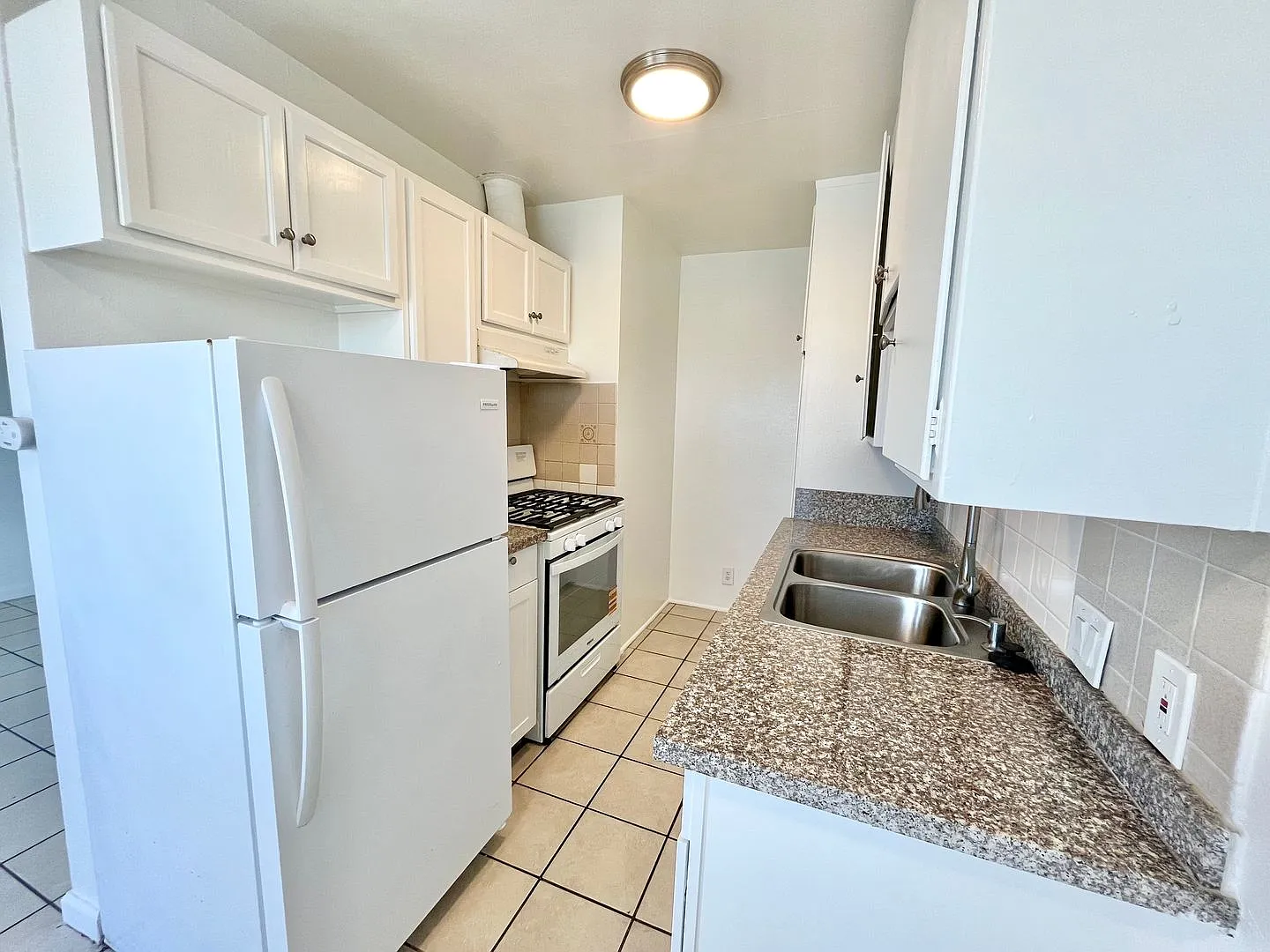 SP Center Village Oceanside — Photo 4