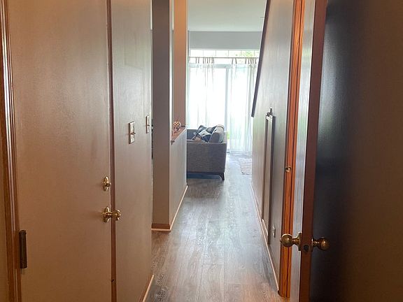 5th image of 4566 Camden Ln Unit D