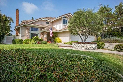 1st image of 5781 Shemiran St