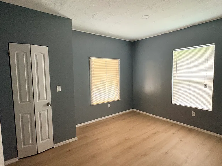 1305 Prosch Ave — Photo 14