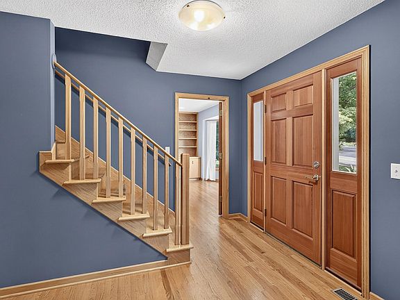 2nd image of 4840 Sparrow Rd