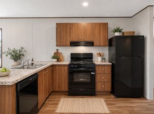 852 Mason Town Rd #41, Newport, NC 28570