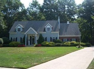 2365 Brigadoon Ct, Westlake, OH 44145