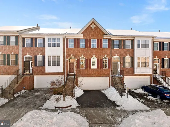 1733 Stuart Pointe Ln, Herndon, VA 20170