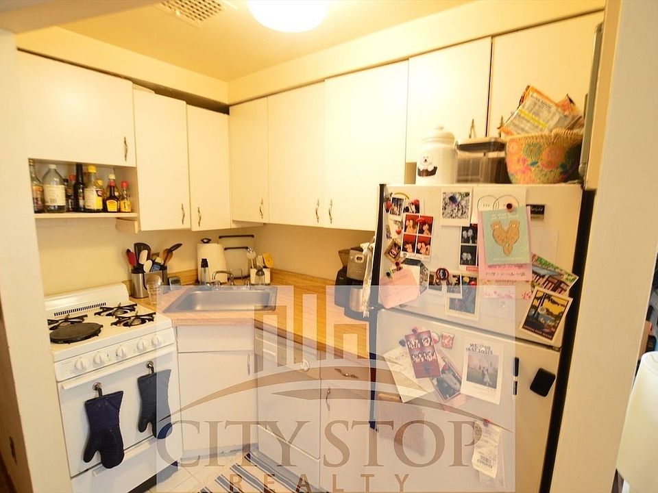 2nd image of 200 W 85th St APT 5