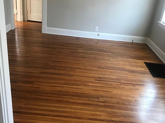 4th image of 1281 Grace Ave