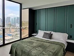 E11even Hotel Condo — Photo 4