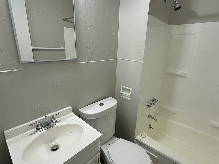 401 Sherman Ave #A6 — Photo 5