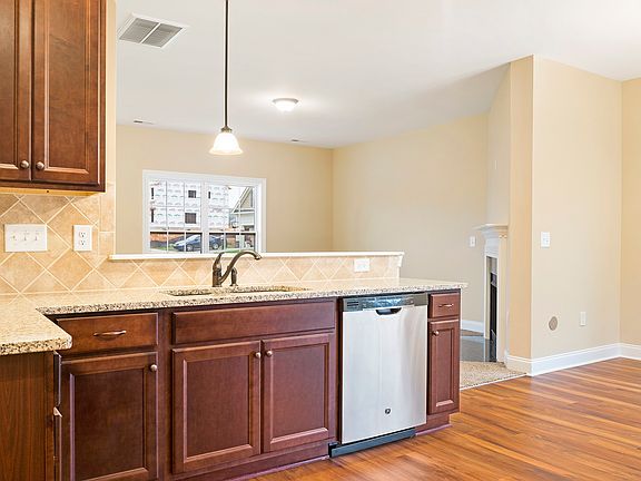 Images of the home are for illustrative purposes only and should never be relied upon