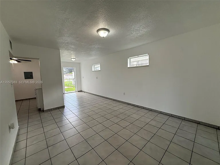 7550 NW 2nd Ter #7750 — Photo 9