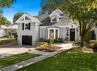 259 Walker Ave, Clarendon Hills, IL 60514