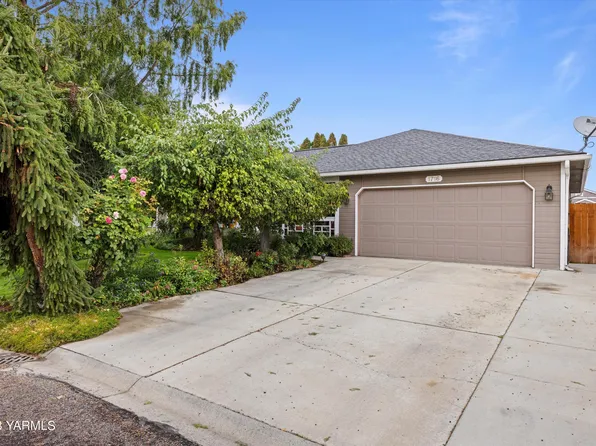 1716 Parsons Loop, Yakima, WA 98908