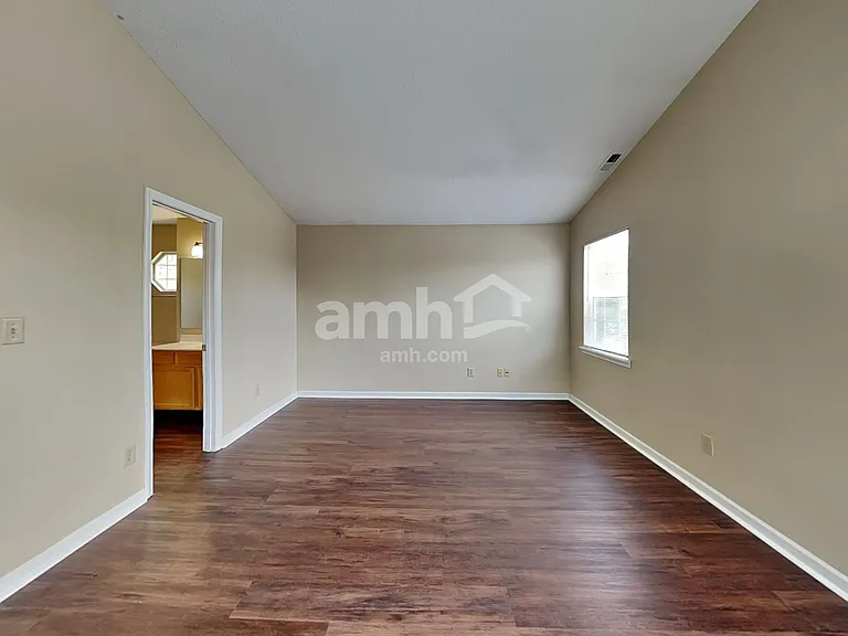 11926 Titania Cir — Photo 10